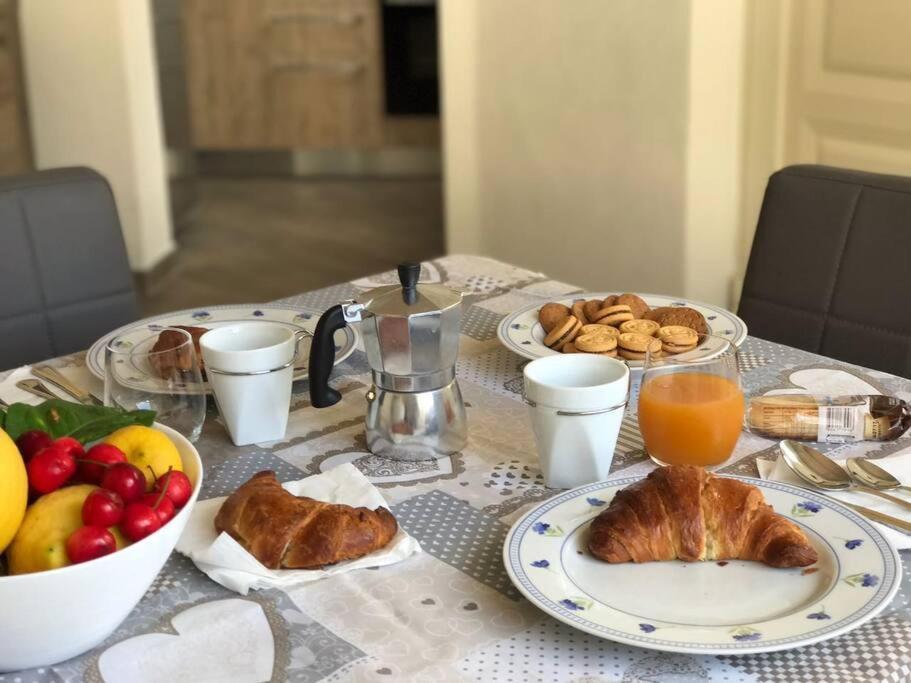 Casa Vacanza M&C Ischia Forio di Ischia Εξωτερικό φωτογραφία
